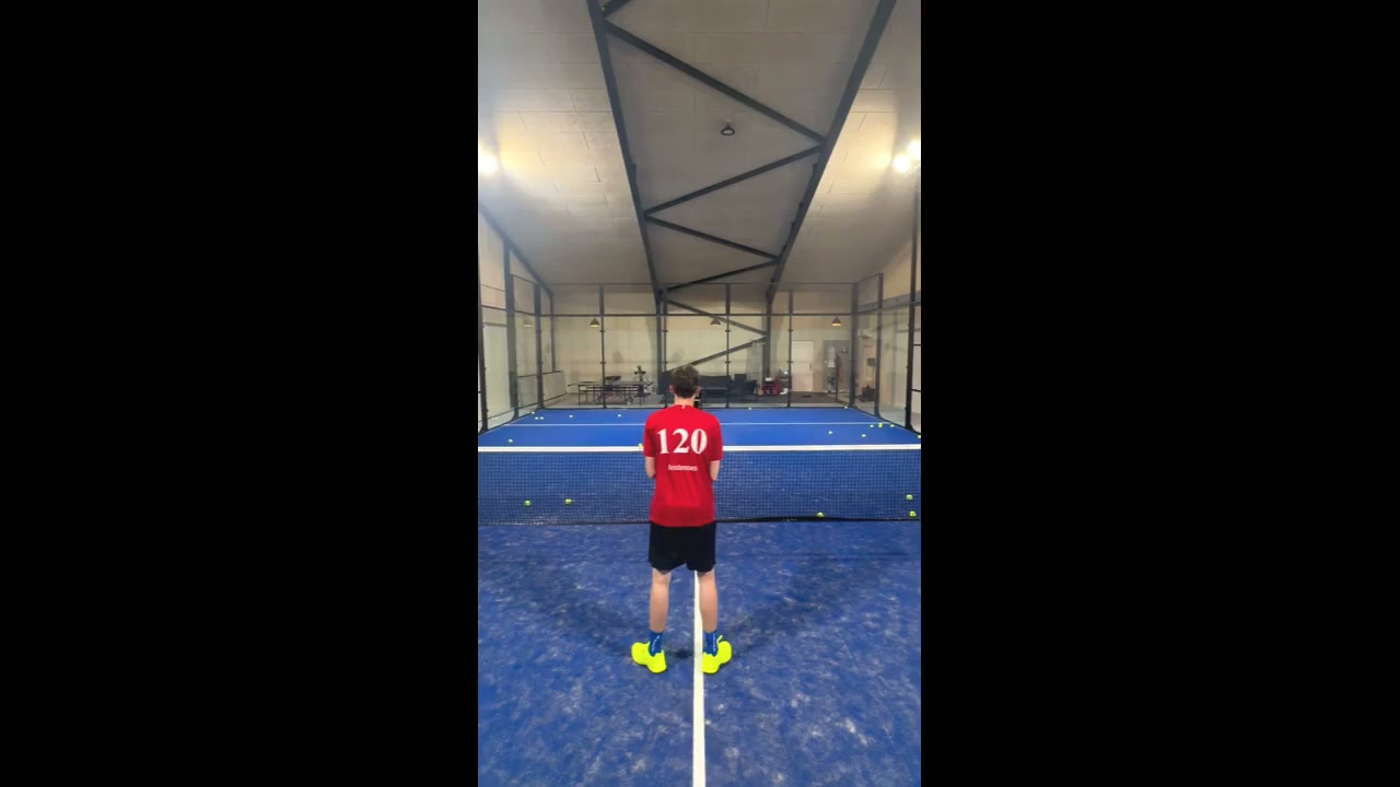 Volley slag i midten
